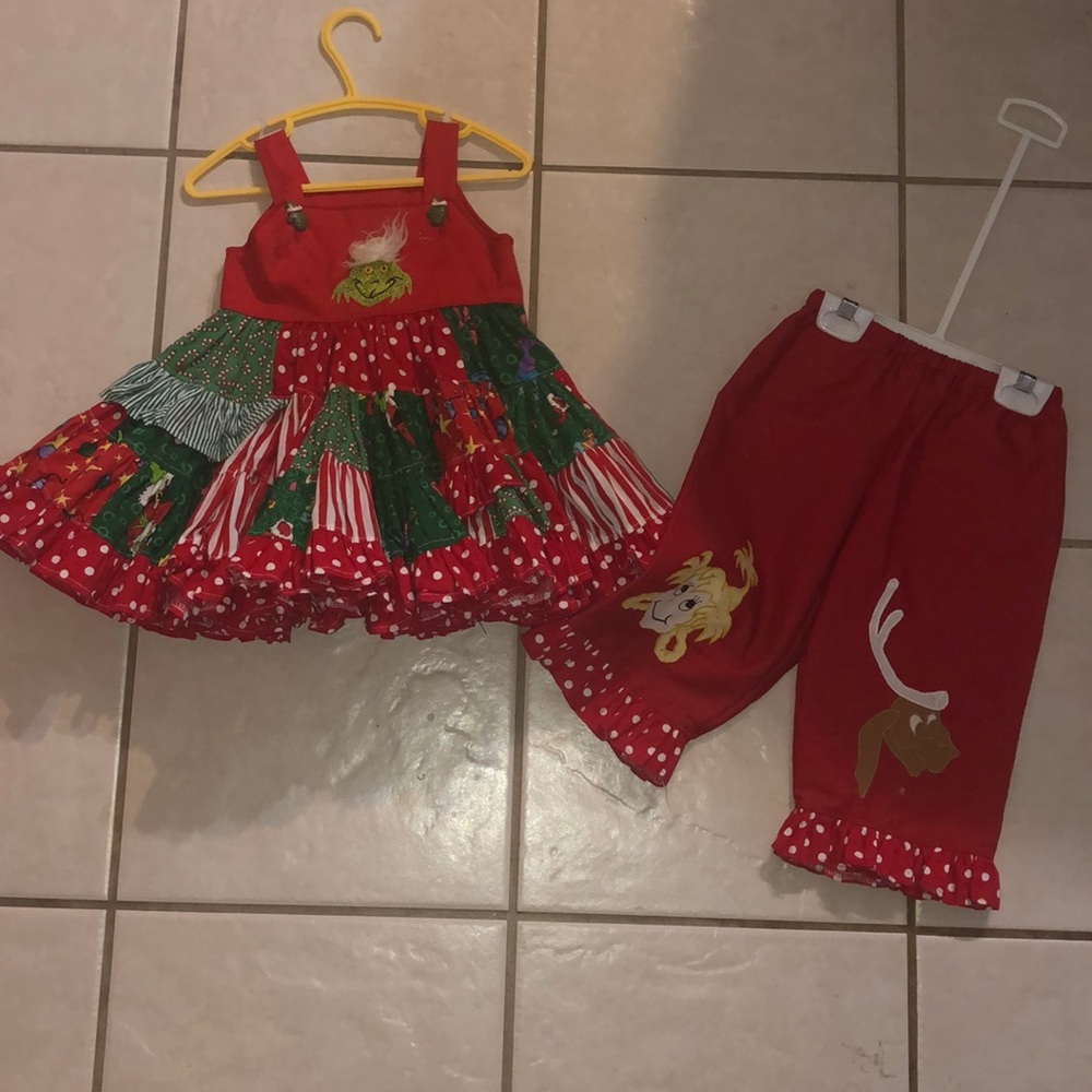 Custom made grinch set - Picture 2 of 2